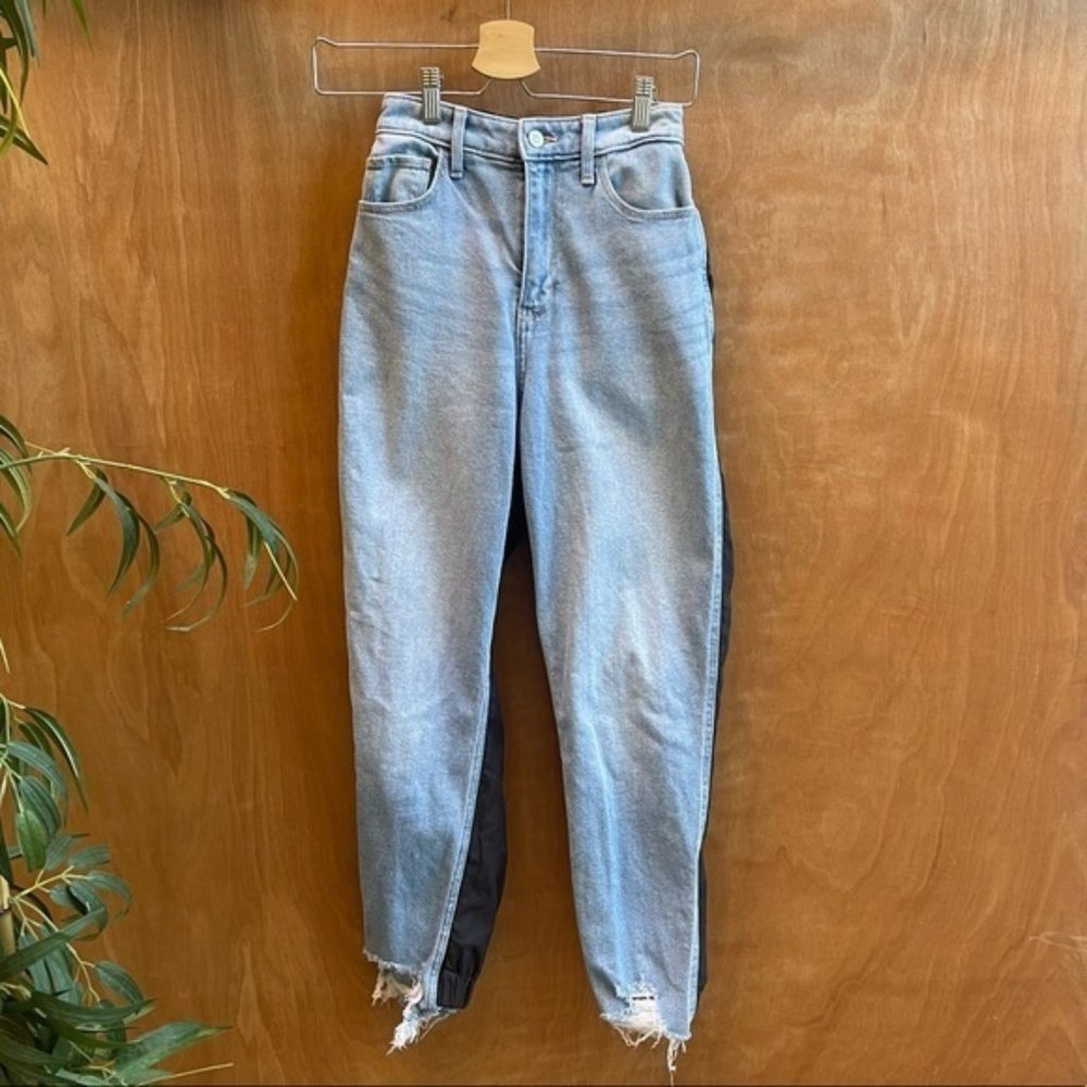 hollister ultra high rise mom jean colorblock blue black